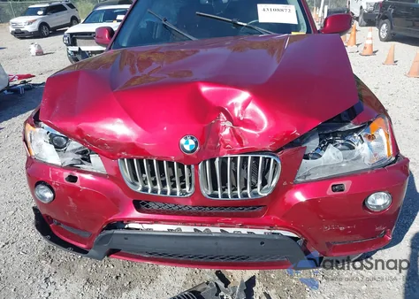 2014 BMW X3 xDrive28I z USA, uszkodzony, nr VIN 5UXWX9C53E0D20715